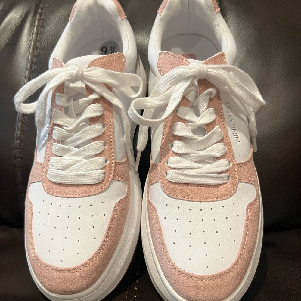 Nine West Women's Blush and White Sneakers/New never worn